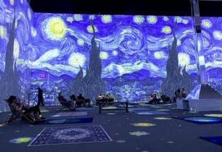 Live Inside a Painting at Van Gogh