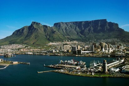 Table-Mountain-Cape-Town-1