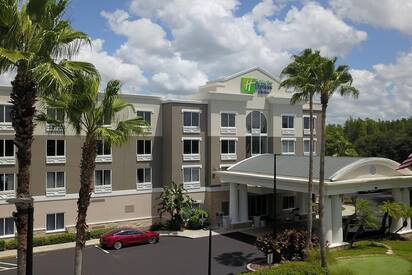 Holiday Inn express & suites Tampa