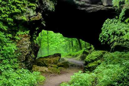 Maquoketa Caves State Park Iowa 