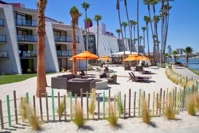 Hotel Maya - A DoubleTree by Hilton Hotel Long Beach 