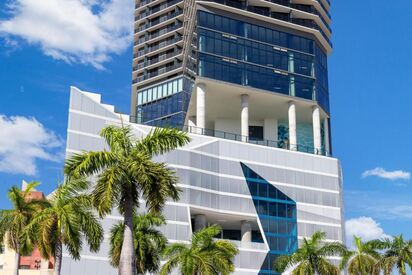 The Elsar Hotel Miami 